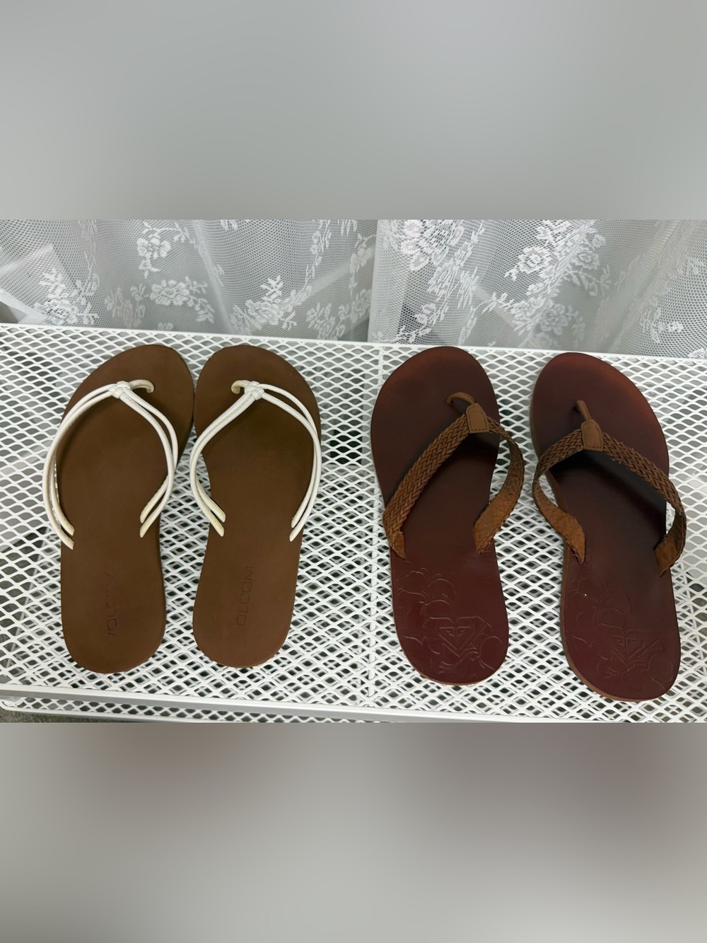 Volcom Forever and Ever White & Roxy Lola Braided Brown Flip Flops Bundle - 10